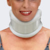 Ortesi cervicale semirigida sagomata per patoligie dolorose del collo Sostene ed immobilizza tutto il rachide vervicale allevia dolori
